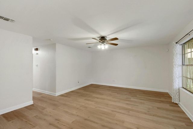 2503 Star Grass CIR, Austin, TX 78745