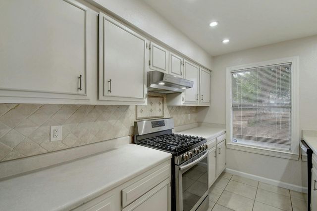 2503 Star Grass CIR, Austin, TX 78745