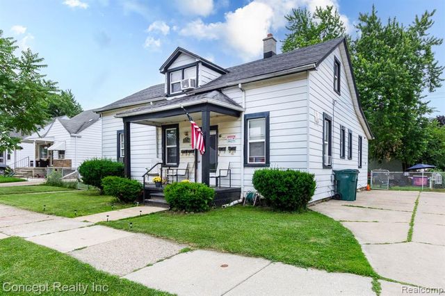 957 Park Avenue, Lincoln Park, MI 48146