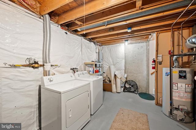 228 JASMINE LN, Newark, DE 19702