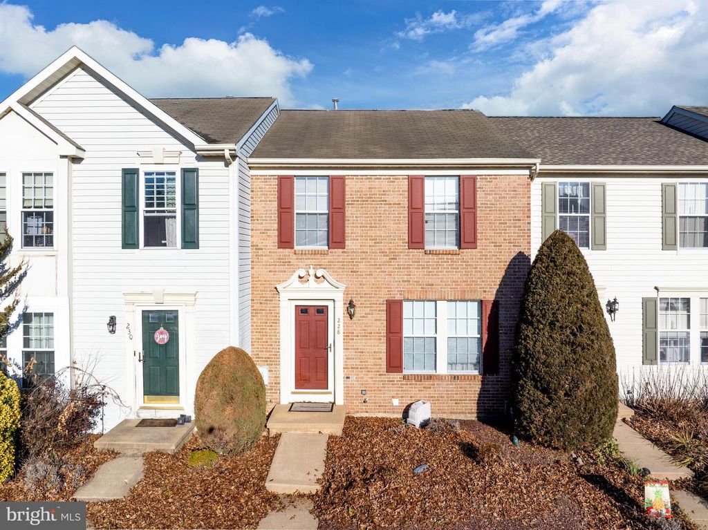 228 JASMINE LN, Newark, DE 19702