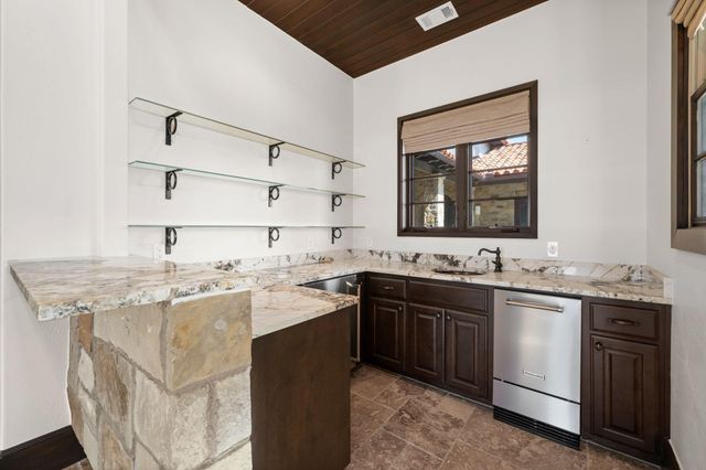 444 La Serena LOOP, Horseshoe Bay, TX 78657