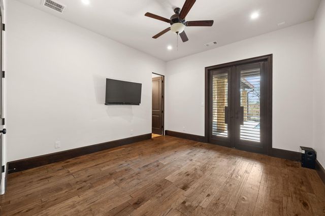 444 La Serena LOOP, Horseshoe Bay, TX 78657