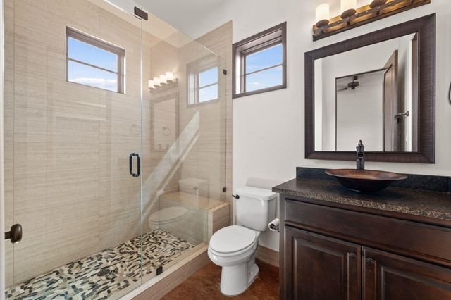 444 La Serena LOOP, Horseshoe Bay, TX 78657