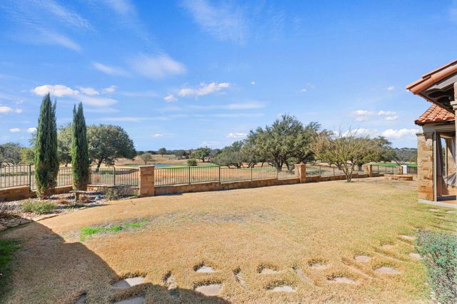 444 La Serena LOOP, Horseshoe Bay, TX 78657