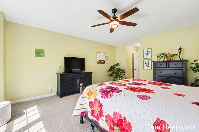 2077 Fernwood Drive, Georgetown Twp, MI 49428