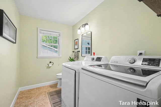 2077 Fernwood Drive, Georgetown Twp, MI 49428