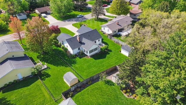 2077 Fernwood Drive, Georgetown Twp, MI 49428