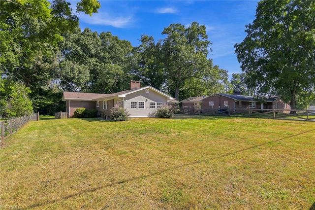3915 Avera Avenue, Winston-salem, NC 27106