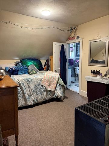 53 Catherine Street, Bristol, RI 02809