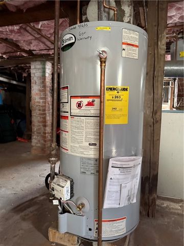 53 Catherine Street, Bristol, RI 02809