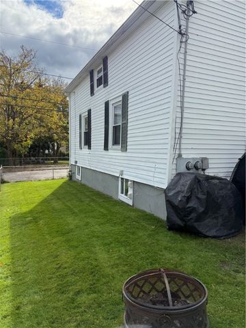 53 Catherine Street, Bristol, RI 02809