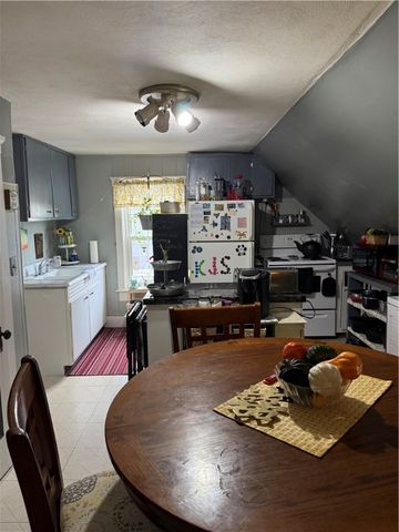 53 Catherine Street, Bristol, RI 02809