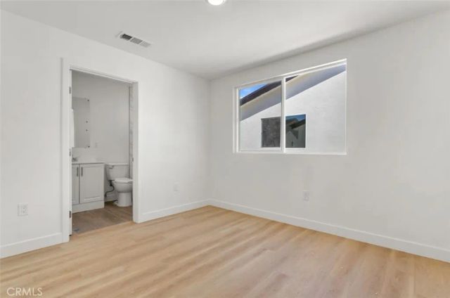 711 W 80th, Los Angeles, CA 90044