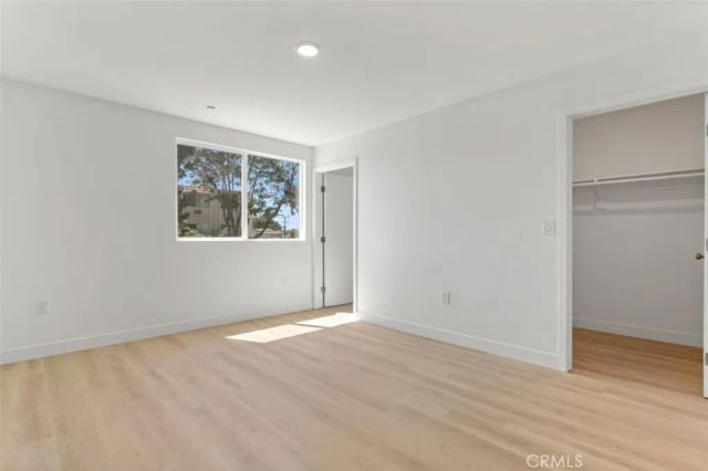 711 W 80th, Los Angeles, CA 90044