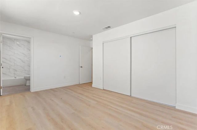 711 W 80th, Los Angeles, CA 90044