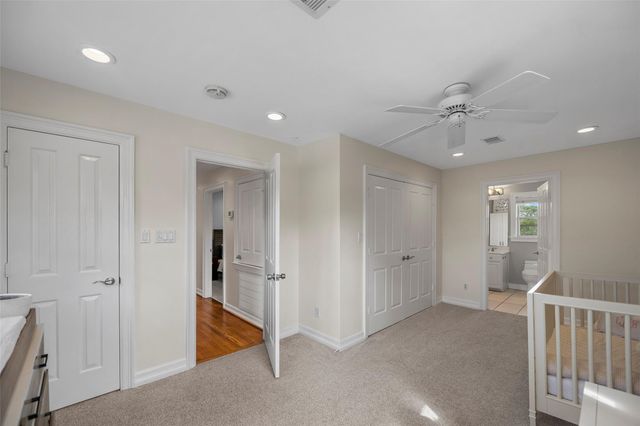 2 Cedar Lawn Drive N, Galveston, TX 77551