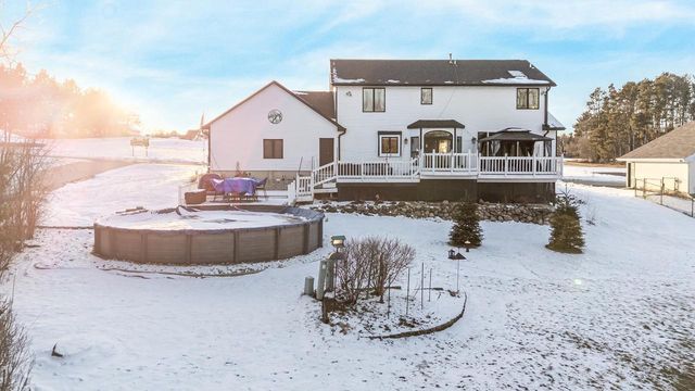 1836 OSHKOSH STREET, New London, WI 54961