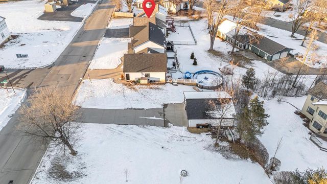 1836 OSHKOSH STREET, New London, WI 54961