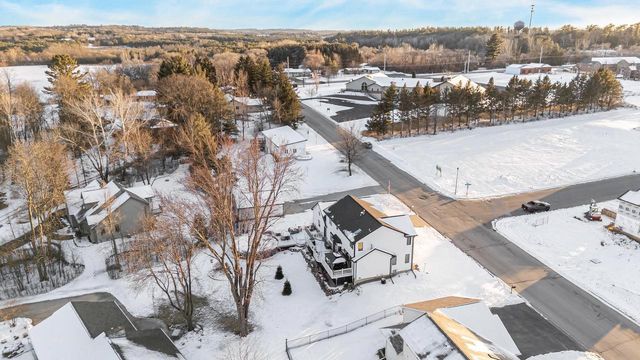 1836 OSHKOSH STREET, New London, WI 54961