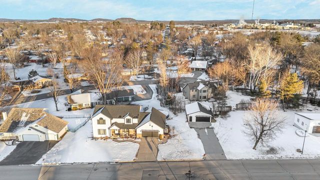 1836 OSHKOSH STREET, New London, WI 54961