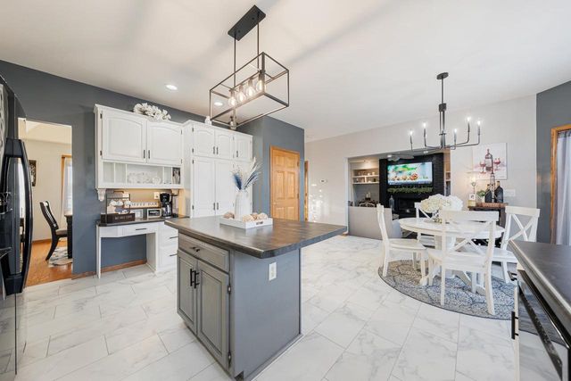 1836 OSHKOSH STREET, New London, WI 54961