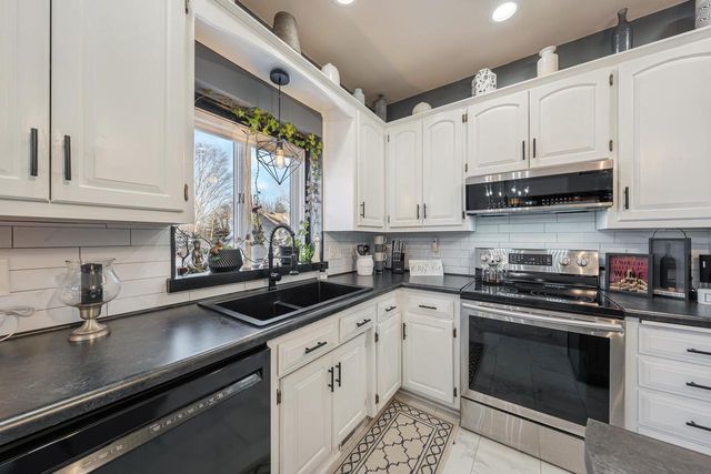 1836 OSHKOSH STREET, New London, WI 54961