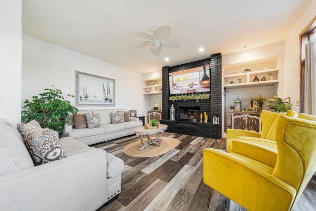 1836 OSHKOSH STREET, New London, WI 54961