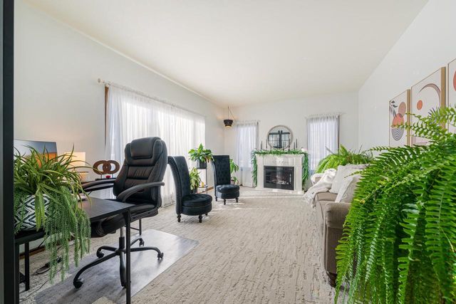 1836 OSHKOSH STREET, New London, WI 54961