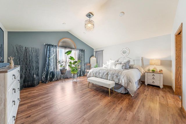 1836 OSHKOSH STREET, New London, WI 54961