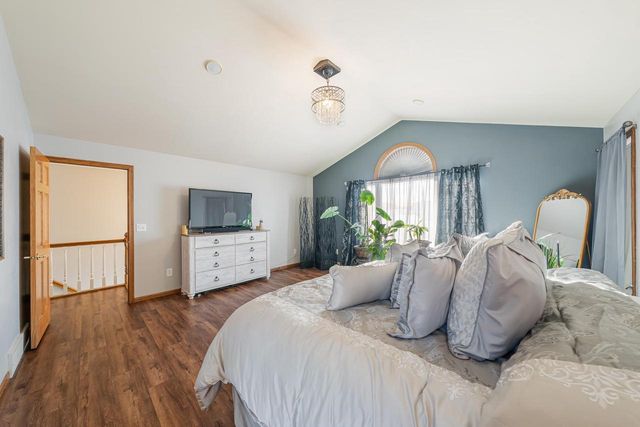 1836 OSHKOSH STREET, New London, WI 54961