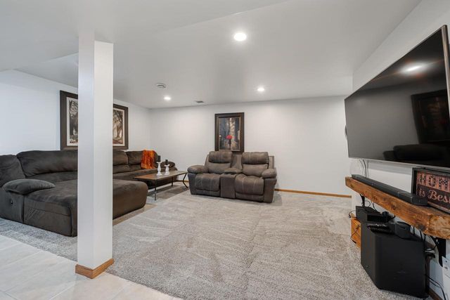 1836 OSHKOSH STREET, New London, WI 54961