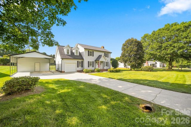 2325 Winterfield Drive, Gastonia, NC 28056