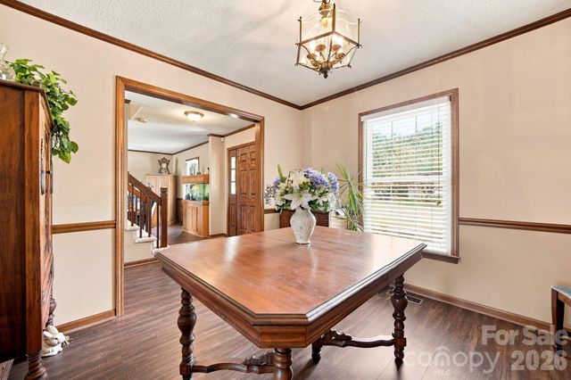 2325 Winterfield Drive, Gastonia, NC 28056