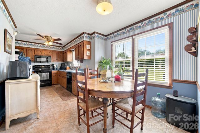 2325 Winterfield Drive, Gastonia, NC 28056