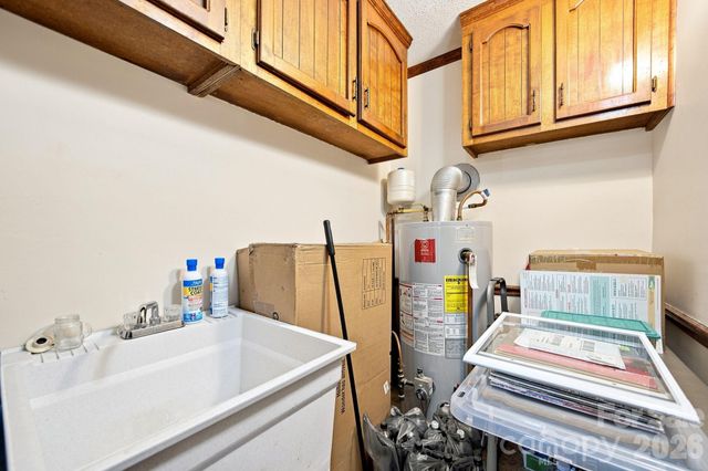 2325 Winterfield Drive, Gastonia, NC 28056