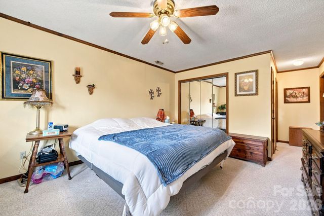 2325 Winterfield Drive, Gastonia, NC 28056