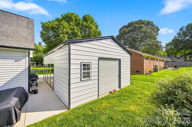 2325 Winterfield Drive, Gastonia, NC 28056