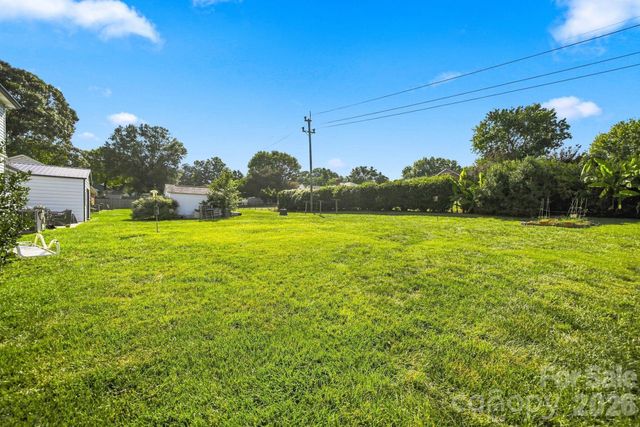 2325 Winterfield Drive, Gastonia, NC 28056