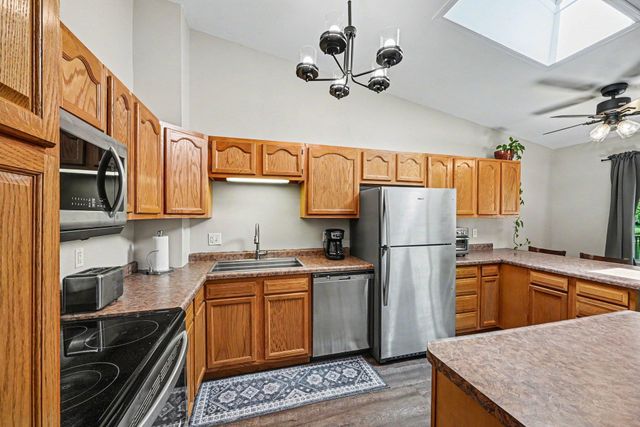 4376 Arden View Court, Arden Hills, MN 55112