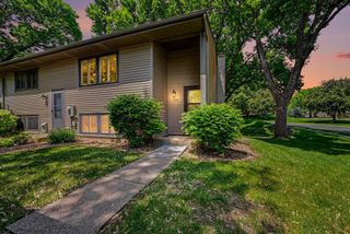 4376 Arden View Court, Arden Hills, MN 55112