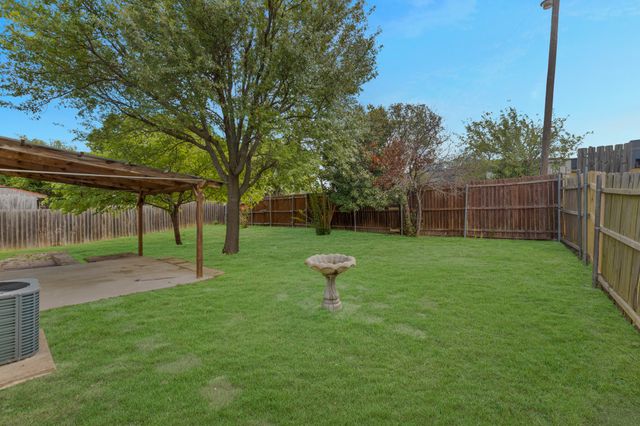 8022 Genesis Drive, Dallas, TX 75232