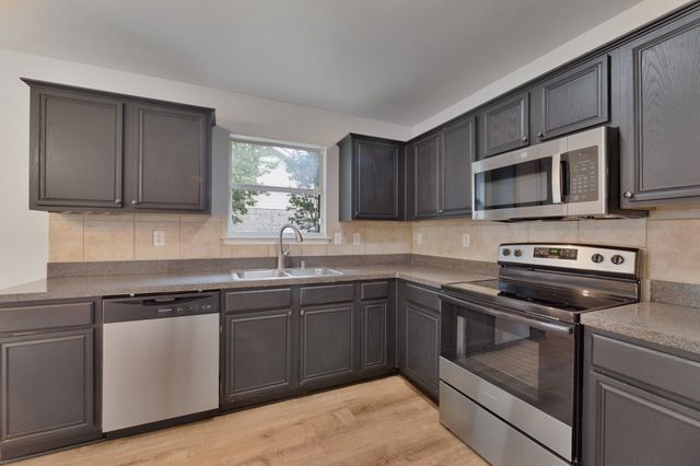 8022 Genesis Drive, Dallas, TX 75232