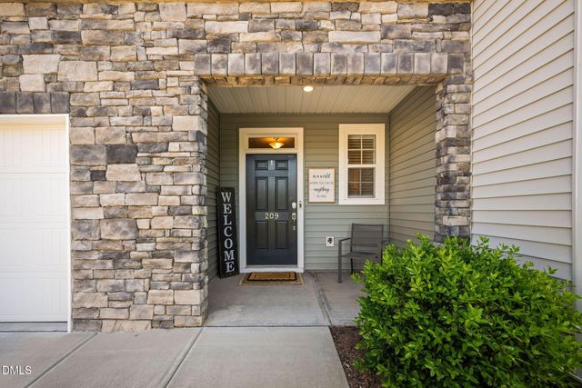 209 Cambria Lane, Morrisville, NC 27560