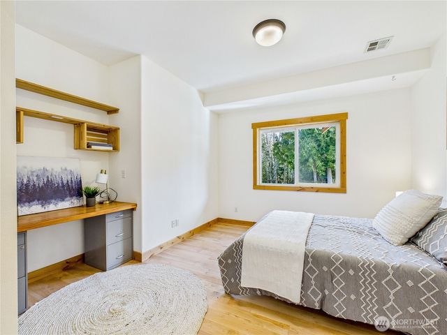 8550 NE Nature Way, Kingston, WA 98346