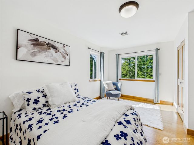 8550 NE Nature Way, Kingston, WA 98346