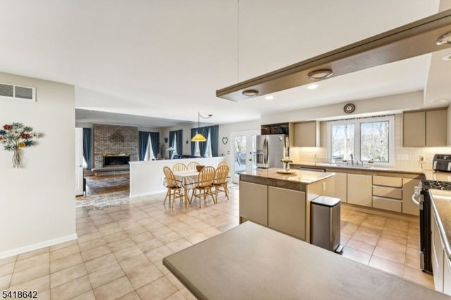 11 N Ridge Rd, Denville Twp., NJ 07834