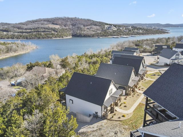 275 Watersound Way 40, Hollister, MO 65672