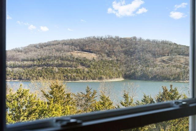 275 Watersound Way 40, Hollister, MO 65672