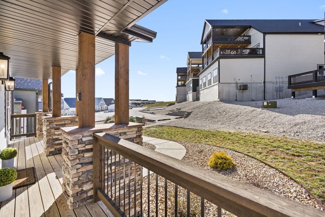 275 Watersound Way 40, Hollister, MO 65672